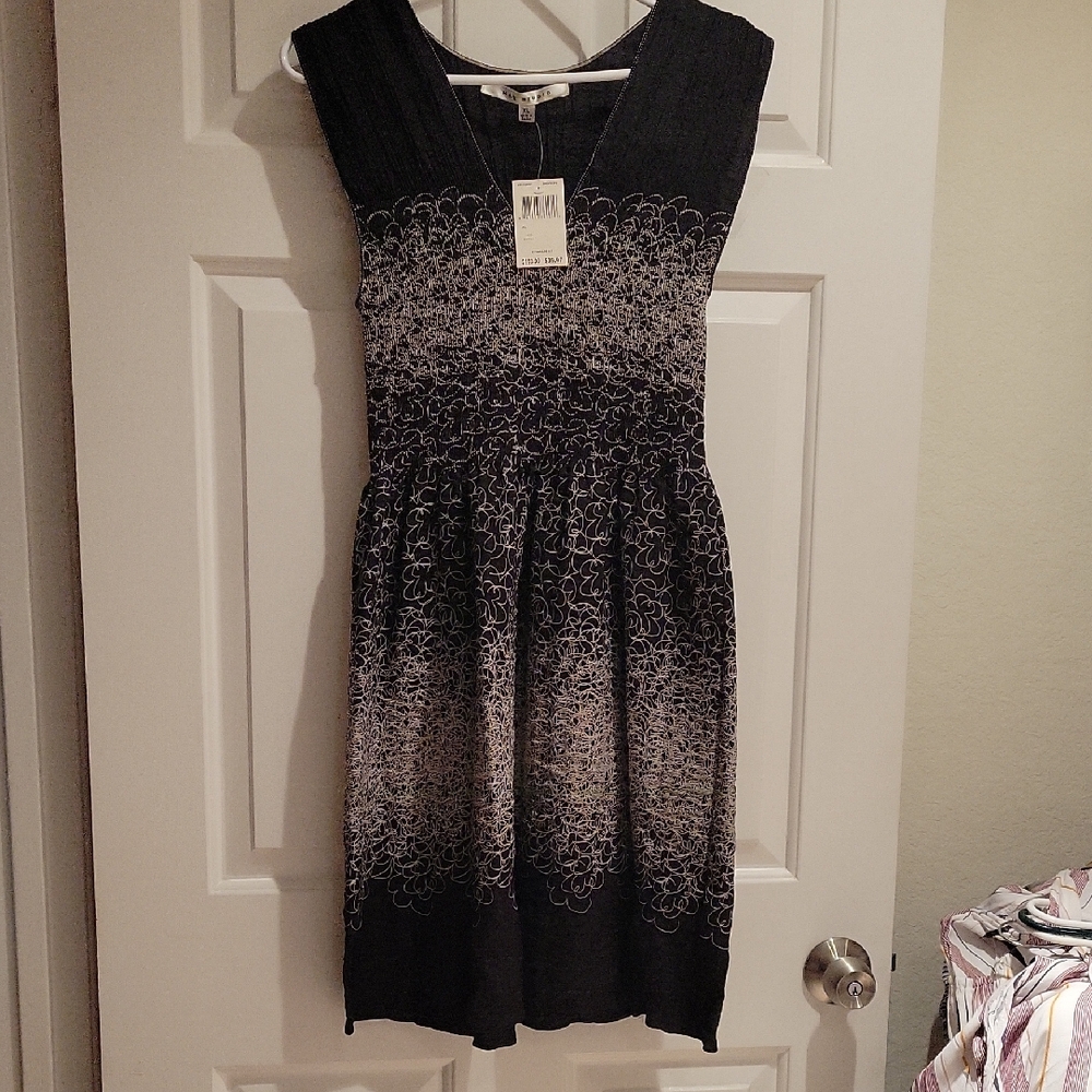 Max STUDIO Black and Gray Midi Dress NWT
